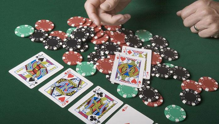 What is rebuy in poker