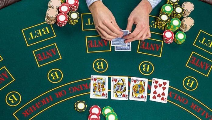 what are satellite poker tournaments
