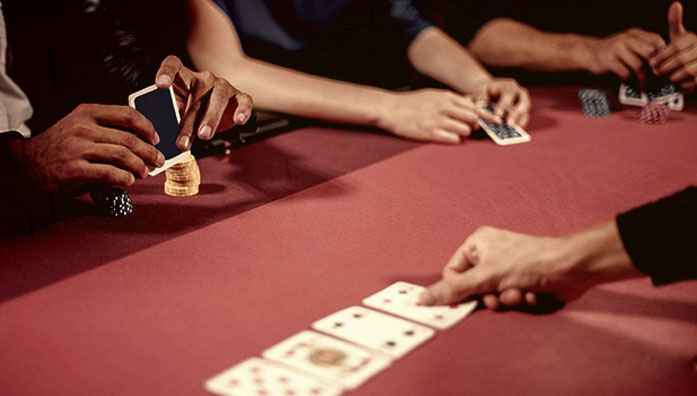 Poker tournaments are easier for a beginner