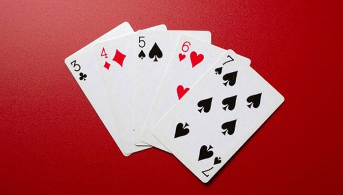 Poker hands with straight